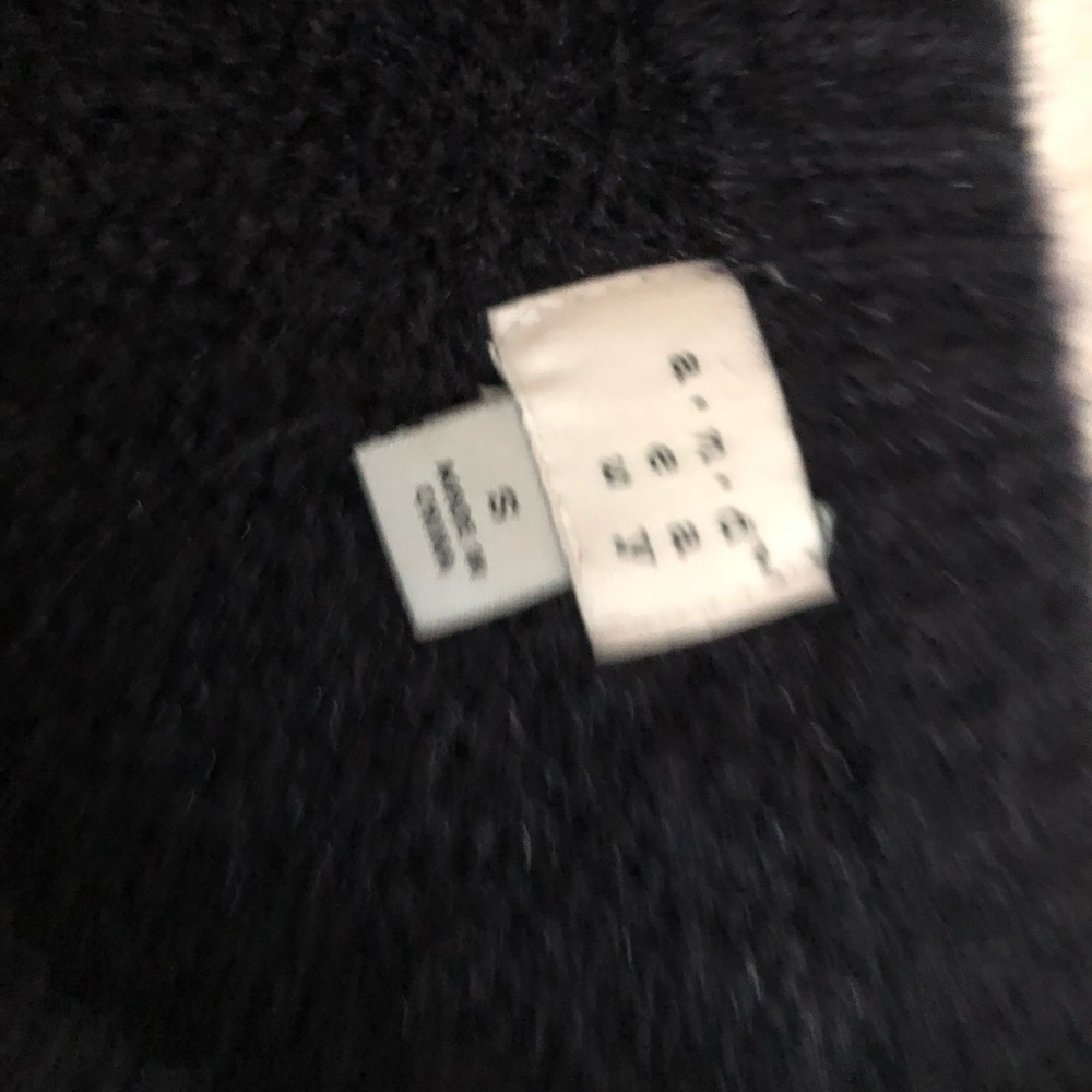 Sweater - Picture 2 of 2
